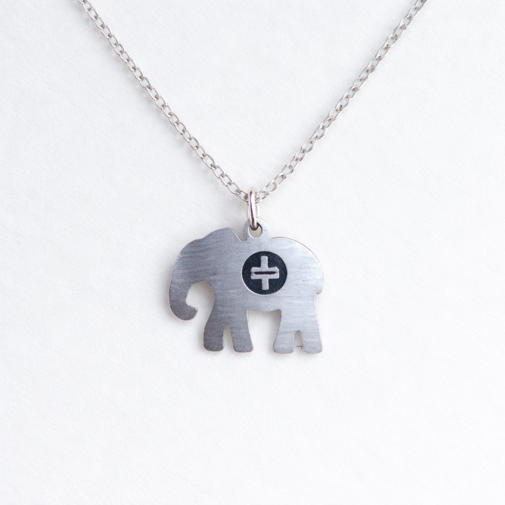 Take That Elephant necklace