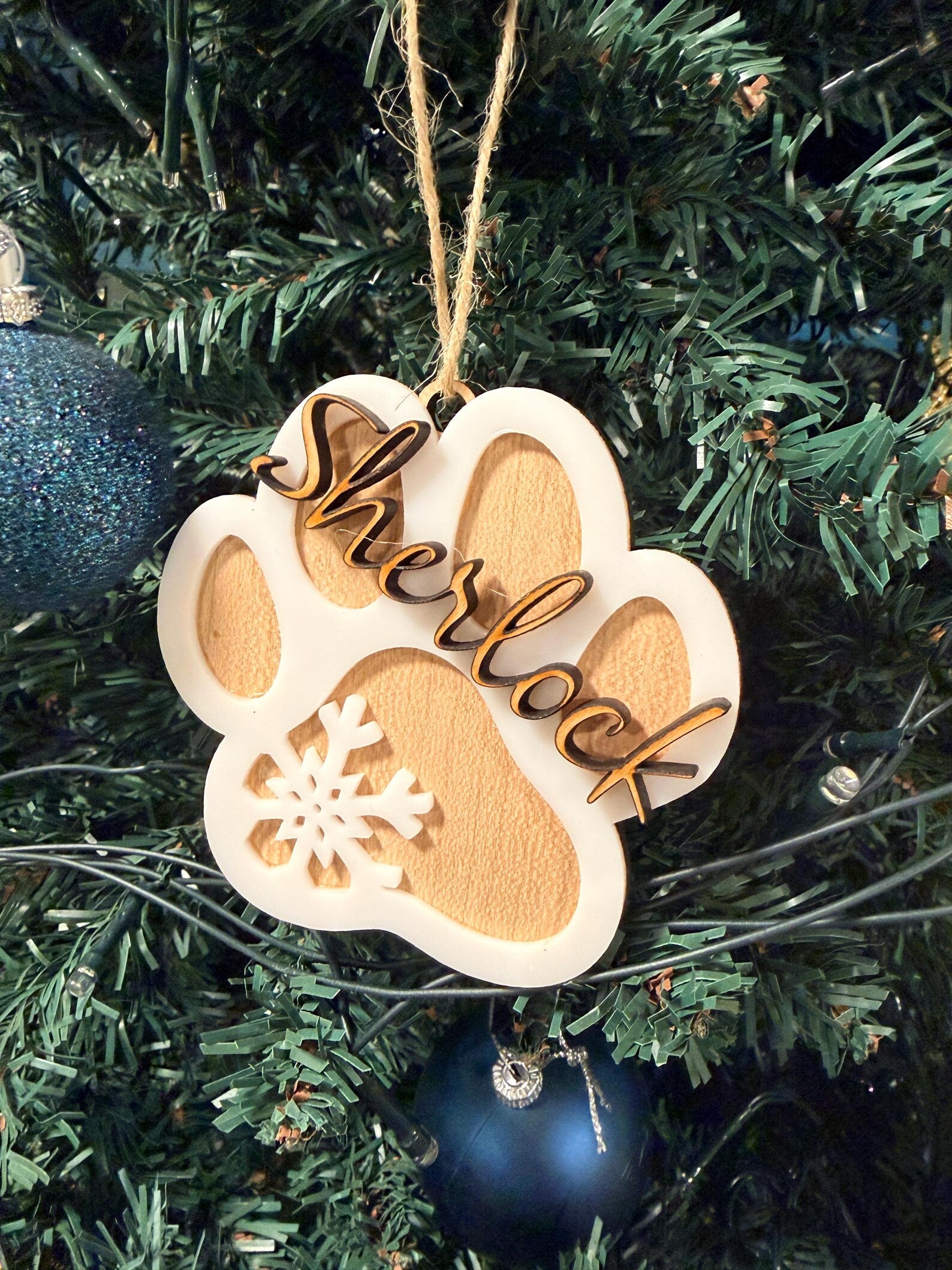 Personalised Pet Bauble – Layered Wooden & White Acrylic Christmas Ornament – Snowflake Design, Custom Name, 1