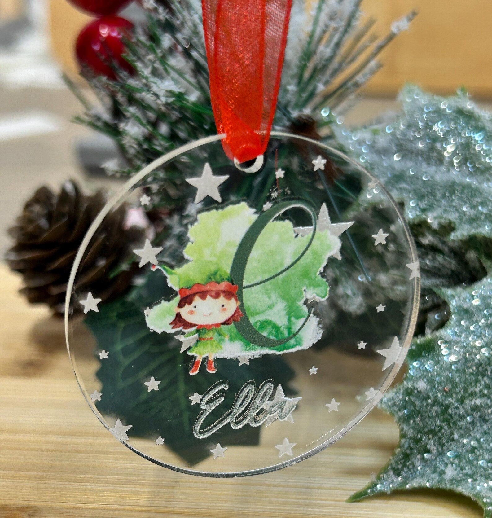 Personalised Acrylic Christmas Bauble – Engraved Stars & Cute Elf Design – Custom Name and Initial.
